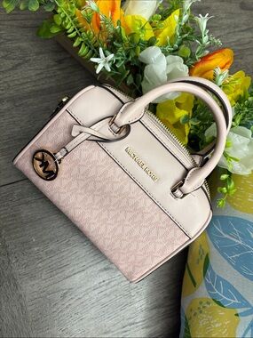 Michael Kors Mini Satchel Top handle Pink